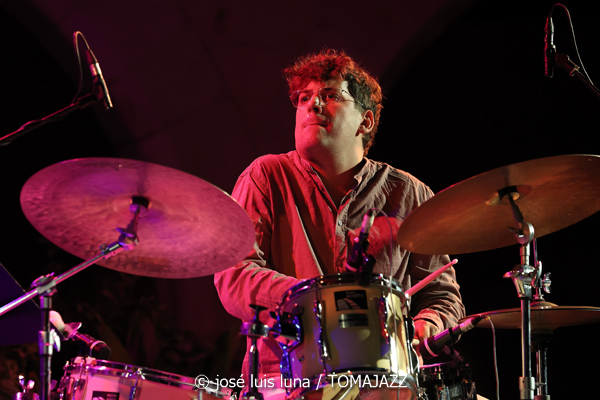 Giulia Valle Trío (Jazz Palma Festival 2025. Castell de Bellver. Palma. 2025-08-21) Por José Luis Luna Rocafort [INSTANTZZ AKA Galería fotográfica AKA Fotoblog de jazz, impro… y algo más] - Tomajazz - Giulia Valle Trío (actuó en el Jazz Palma Festival 2025 en el Castell de Bellver el 21 de agosto de 2025. José Luis Luna Rocafort la retrata en INSTANTZZ. Actuaron