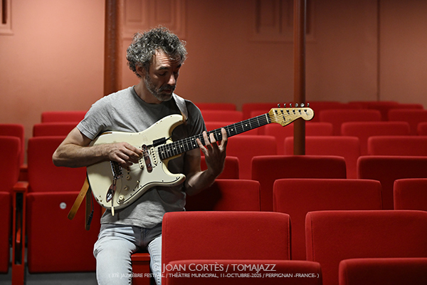 Gautier Garrigue 4t «La Traversée» (37 Jazzèbre / Théâtre Municipal, 2025-10-11 / Perpignan -France-) Por Joan Cortès [INSTANTZZ AKA Galería fotográfica AKA Fotoblog de jazz, impro… y algo más] - Tomajazz - Gautier Garrigue 4t «La Traversée» actuó en el 37 Jazzèbre 2025 en Perpignan -Francia-. Joan Cortès lo retrata en INSTANTZZ. Actuaron Gautier Garrigue, Federico Cassagrande, Benjamin Moussay, Florent Nisse 