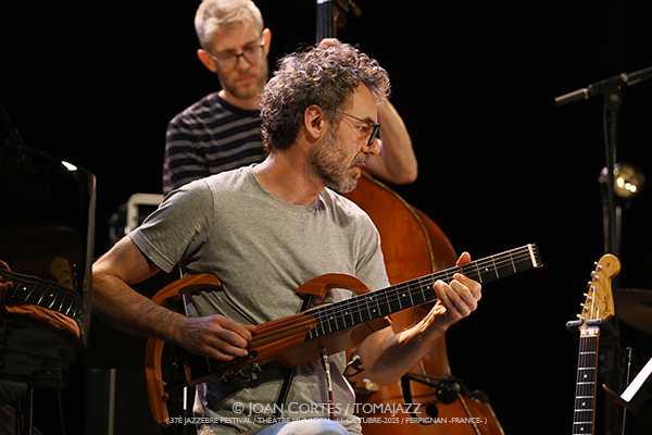 Gautier Garrigue 4t «La Traversée» (37 Jazzèbre / Théâtre Municipal, 2025-10-11 / Perpignan -France-) Por Joan Cortès [INSTANTZZ AKA Galería fotográfica AKA Fotoblog de jazz, impro… y algo más] - Tomajazz - Gautier Garrigue 4t «La Traversée» actuó en el 37 Jazzèbre 2025 en Perpignan -Francia-. Joan Cortès lo retrata en INSTANTZZ. Actuaron Gautier Garrigue, Federico Cassagrande, Benjamin Moussay, Florent Nisse 