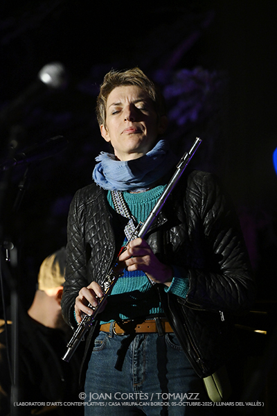 LAC Jam #02 (Casa Virupa-Can Bordoi, 05-octubre-2025, Llinars del Vallès -Barcelona-) Por Joan Cortès [INSTANTZZ AKA Galería fotográfica AKA Fotoblog de jazz, impro… y algo más] - Tomajazz - LAC Jam #2 tuvo lugar en Casa Virupa-Can Bordoi, Llinars del Vallès -Barcelona-, el 5 de octubre de 2025. Joan Cortès lo retrata en INSTANTZZ. Intervinieron