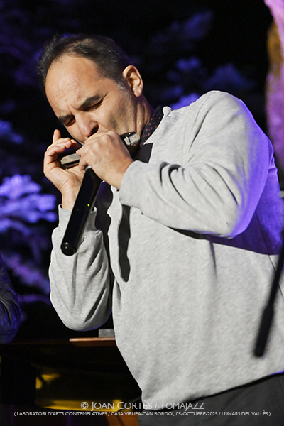 LAC Jam #02 (Casa Virupa-Can Bordoi, 05-octubre-2025, Llinars del Vallès -Barcelona-) Por Joan Cortès [INSTANTZZ AKA Galería fotográfica AKA Fotoblog de jazz, impro… y algo más] - Tomajazz - LAC Jam #2 tuvo lugar en Casa Virupa-Can Bordoi, Llinars del Vallès -Barcelona-, el 5 de octubre de 2025. Joan Cortès lo retrata en INSTANTZZ. Intervinieron
