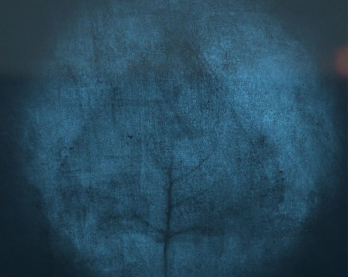 Antti Lähdesmäki: We tend to help each other out here (Howling Jazz; 2025) Por Pachi Tapiz [Grabación de jazz] - Tomajazz