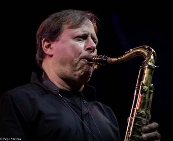 Chris Potter - Dave Holland - Marcus Gilmore "Kismet" (60 Festival de Jazz de San Sebastián 2025. 2025-07-25) Por Antonio Torres (texto y fotos), y Pepe Mateos (fotos) [Concierto de jazz] - Tomajazz - Chris Potter - Dave Holland - Marcus Gilmore "Kismet" intervinieron en el 60 Festival de Jazz de San Sebastián 2025. Antonio Torres (texto y fotos), y Pepe Mateos (fotos) repasan la actuación