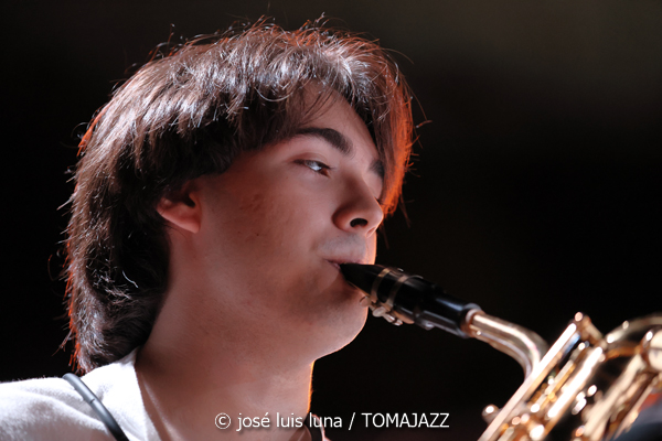 Big Band Ciutat d'Eivissa (37 Eivissa Jazz 2025. Parc Reina Sofía. Eivissa. 2025-09-03) Por José Luis Luna Rocafort [INSTANTZZ AKA Galería fotográfica AKA Fotoblog de jazz, impro… y algo más] - Tomajazz - Big Band Ciutat d'Eivissa actuó en el 37 Eivissa Jazz 2025. José Luis Luna Rocafort lo retrata en INSTANTZZ