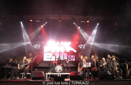 Mòpia (10 Fira B! Es Gremi. Palma. 2025-11-07) Por José Luis Luna Rocafort [INSTANTZZ AKA Galería fotográfica AKA Fotoblog de jazz, impro… y algo más] - Tomajazz - Mòpia actuó en 10 Fira B! en Es Gremi de Palma el 7 de noviembre de 2025. José Luis Luna Rocafort retrata en INSTANTZZ a la formación dirigida por Josep Oliver. Actuaron Jaume Rosselló, Pere Miquel Molina, Miki Ramon, Javier Nieto, Lleonard Martínez, Jaume Blàzquez, Samuel Martínez, Dialen Niang Ka, Sergio Vicente, Diego Riudavets, Sergi Sellés, Josep Sina, Toni Beltrán