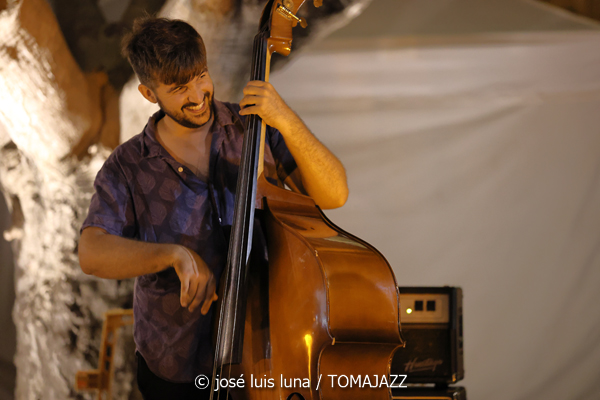 Miquel Àngel Rigo Quintet (37 Eivissa Jazz 2025. Passeig Vara de Rey. Eivissa. 2025-09-02) Por José Luis Luna Rocafort [INSTANTZZ AKA Galería fotográfica AKA Fotoblog de jazz, impro… y algo más] - Tomajazz - Miquel Àngel Rigo Quintet actuó en el 37 Eivissa Jazz 2025. José Luis Luna Rocafort retrata la actuación en INSTANTZZ. Participaron Miquel Àngel Rigo, Tomeu Garcías, Jaume Riera, Joan Garcías Tur, Josep Servera, Goran Levi