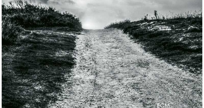 Sokratis Sinopoulos – Yann Keerim: Topos (ECM; 2025) Por Pachi Tapiz [Grabación de jazz] - Tomajazz - Topos (ECM; 2025) es la nueva grabación de Sokratis Sinopoulos – Yann Keerim. Pachi Tapiz repasa la grabación