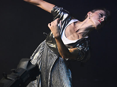 Vanesa Aibar “Cristalización IV” (Ciutat Flamenco / Nau Bostik, 2025-10-19 / Barcelona) Por Joan Cortès [Flamencuras AKA INSTANTZZ AKA Galería fotográfica AKA Fotoblog de jazz, impro… y algo más] - Tomajazz - Vanesa Aibar “Cristalización IV” actuó en Ciutat Flamenco de Barcelona el 19 de octubre de 2025. Joan Cortès la retrata en las Flamencuras de INSTANTZZ. Con Vanesa Aibar, Estampa