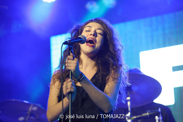 Theorem of Joy (10 Fira B! Es Gremi. Palma. 2025-11-07) Por José Luis Luna Rocafort [INSTANTZZ AKA Galería fotográfica AKA Fotoblog de jazz, impro… y algo más] - Tomajazz - Theorem of Joy actuaron en el 10 Fira B! en Es Gremi de Palma el 7 de noviembre de 2025. José Luis Luna Rocafort lo retrata en INSTANTZZ. Actuaron Thomas Juliana, Robin Antunes, Laura Kipp, Benjamin Garçon, Jean-Baptiste Loutte