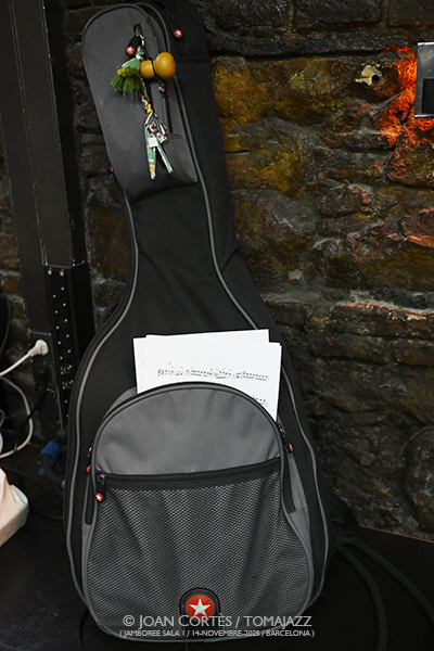 Eddie Mejía 4t “Paréntesis del Miedo” (Jamboree -sala 1-, 2025-11-14 / Barcelona) Por Joan Cortès [INSTANTZZ AKA Galería fotográfica AKA Fotoblog de jazz, impro… y algo más] - Tomajazz - Eddie Mejía 4t presentó “Paréntesis del Miedo” en Jamboree, Barcelona, el 14 de noviembre de 2025. Joan Cortès lo retrata en INSTANTZZ. Actuaron Eddie Mejía, Bill McHenry, Masa Kamaguchi, Ramon Prats, Magda Garre 