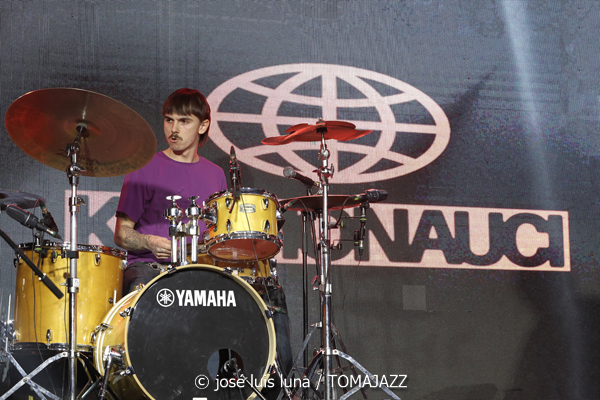 Kosmonauci (10 Fira B! Es Gremi. Palma. 2025-11-07) Por José Luis Luna Rocafort [INSTANTZZ AKA Galería fotográfica AKA Fotoblog de jazz, impro… y algo más] - Tomajazz - Kosmonauci actuó en 10 Fira B! en Es Gremi de Palma el 7 de noviembre de 2025. José Luis Luna Rocafort lo retrata en INSTANTZZ. Actuaron Milosz Pieczonka, Tymon Kosma, Bartłomiej Lucjan, Jan Pieniazek