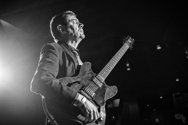 Federico Lechner - Chema Saiz "Satie for two" (Sinetiq. Música sin etiquetas. CentroCentro, Madrid. 2025-12-04) Por Sergio Cabanillas [INSTANTZZ AKA Galería fotográfica AKA Fotoblog de jazz, impro… y algo más] - Tomajazz - Federico Lechner - Chema Saiz "Satie for two" actuaron en el ciclo Sinetiq. Música sin etiquetas, en CentroCentro, Madrid, el 4 de diciembre de 2025. Sergio Cabanillas lo fotografía en INSTANTZZ