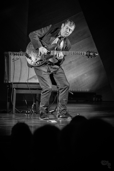 Federico Lechner - Chema Saiz "Satie for two" (Sinetiq. Música sin etiquetas. CentroCentro, Madrid. 2025-12-04) Por Sergio Cabanillas [INSTANTZZ AKA Galería fotográfica AKA Fotoblog de jazz, impro… y algo más] - Tomajazz - Federico Lechner - Chema Saiz "Satie for two" actuaron en el ciclo Sinetiq. Música sin etiquetas, en CentroCentro, Madrid, el 4 de diciembre de 2025. Sergio Cabanillas lo fotografía en INSTANTZZ