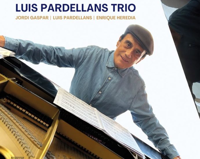 Luis Pardellans Trio: Back Again (Fresh Sound Records; 2025) Por Pachi Tapiz [Grabación de jazz] - Tomajazz - Back Again (Fresh Sound Records; 2025) es lo nuevo de Luis Pardellans Trio. Pachi Tapiz repasa la grabación. Con Luis Pardellans, Jordi Gaspar, Enrique Heredia