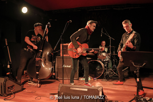 The Impossible Combo (Factoria de So, Santa María, Mallorca. 2026-01-23) Por José Luis Luna Rocafort [INSTANTZZ AKA Galería fotográfica AKA Fotoblog de jazz, impro… y algo más] - Tomajazz - The Impossible Combo actuó en Factoria de So, Santa María, Mallorca, el 23 de enero de 2026. José Luis Luna Rocafort lo retrata en INSTANTZZ. Con Pep Amengual, Biel Ballester, Juanma Hernández, Manu Hernández, Juanma López , Juanito Percha, Fernando Espinar, Yuyu