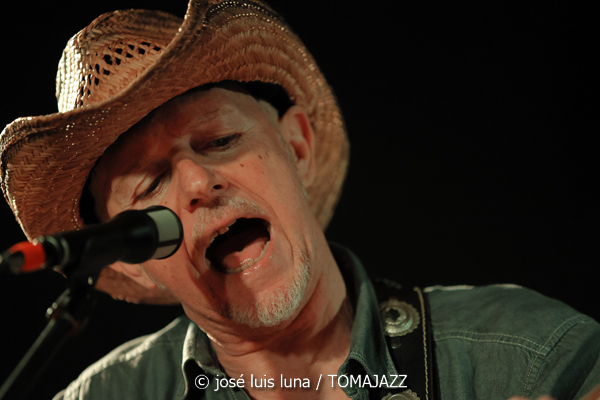 Juanito Percha & The Stingrays (Factoria de So, Santa María, Mallorca. 2026-01-23) Por José Luis Luna Rocafort [INSTANTZZ AKA Galería fotográfica AKA Fotoblog de jazz, impro… y algo más] - Tomajazz - Juanito Percha & The Stingrays actuó en Factoria de So, Santa María, Mallorca, el 23 de enero de 2026. José Luis Luna Rocafort lo retrata en INSTANTZZ. Con Juanma López "alias" Juanito Percha, Fernando Espinar, Juanma Hernández, Joan Pons