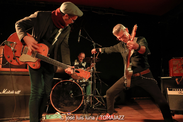 The Impossible Combo (Factoria de So, Santa María, Mallorca. 2026-01-23) Por José Luis Luna Rocafort [INSTANTZZ AKA Galería fotográfica AKA Fotoblog de jazz, impro… y algo más] - Tomajazz - The Impossible Combo actuó en Factoria de So, Santa María, Mallorca, el 23 de enero de 2026. José Luis Luna Rocafort lo retrata en INSTANTZZ. Con Pep Amengual, Biel Ballester, Juanma Hernández, Manu Hernández, Juanma López , Juanito Percha, Fernando Espinar, Yuyu