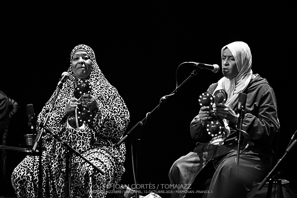 Otoño Femenino 2025 (I) Por Joan Cortès [INSTANTZZ AKA Galería fotográfica AKA Fotoblog de jazz, impro… y algo más] - Tomajazz - Un clásico en Tomajazz son los repasos estacionales de Joan Cortès en INSTANTZZ. Comenzamos con Otoño Femenino 2025 primera parte con...