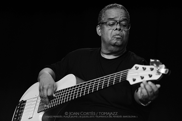 Músicos fallecidos en 2025 -un recuerdo- Por Joan Cortès [INSTANTZZ AKA Galería fotográfica AKA Fotoblog de jazz, impro… y algo más] - Tomajazz - Desde INSTANTZZ, Joan Cortès recuerda a algunos de las y los músicos fallecidos en el pasado 2025.