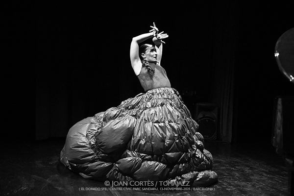 Otoño Femenino 2025 (II) Por Joan Cortès [INSTANTZZ AKA Galería fotográfica AKA Fotoblog de jazz, impro… y algo más] - Tomajazz - Un clásico en Tomajazz son los repasos estacionales de Joan Cortès en INSTANTZZ. Comenzamos con Otoño Femenino 2025 primera parte con...