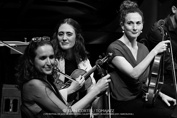 Otoño Femenino 2025 (II) Por Joan Cortès [INSTANTZZ AKA Galería fotográfica AKA Fotoblog de jazz, impro… y algo más] - Tomajazz - Un clásico en Tomajazz son los repasos estacionales de Joan Cortès en INSTANTZZ. Comenzamos con Otoño Femenino 2025 primera parte con...