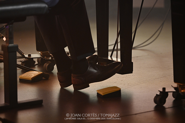 Diego Amador “Ébano & Marfil” (Jamboree-03, 2025-12-12 / Barcelona) Por Joan Cortès [Flamencuras AKA INSTANTZZ AKA Galería fotográfica AKA Fotoblog de jazz, impro… y algo más] - Tomajazz
