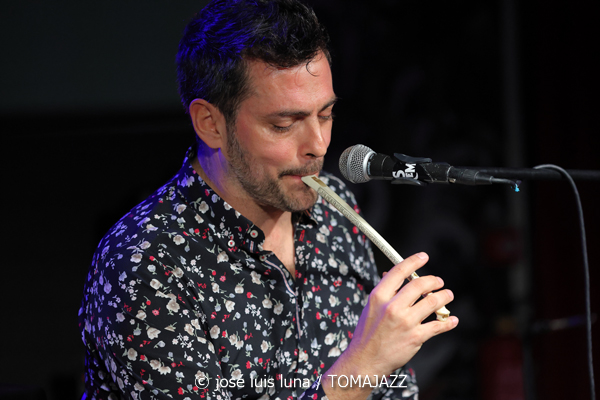 Fetén Fetén (Sala Zero. Es Gremi. Palma. 2026-01-30) Por José Luis Luna Rocafort [INSTANTZZ AKA Galería fotográfica AKA Fotoblog de jazz, impro… y algo más] - Tomajazz - Fetén Fetén actuó en Es Gremi, Palma., el 30 de enero de 2026. José Luis Luna Rocafort lo retrata en INSTANTZZ. Actuaron Diego Galaz, Jorge Arribas