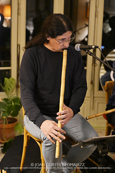 Ney Quartet (LAC -Laboratori Arts Contemplatives-, Casa Virupa-Can Bordoi, 2026-01-10 / Llinars -Barcelona-) Por Joan Cortès [INSTANTZZ AKA Galería fotográfica AKA Fotoblog de jazz, impro… y algo más] - Tomajazz - Ney Quartet actuó en LAC -Laboratori Arts Contemplatives-, Casa Virupa-Can Bordoi, en Llinars -Barcelona-, el 10 de enero de 2026. Joan Cortès lo retrata en INSTANTZZ. Con Christos Barbas, Nabil Naïr, Pau Puig, Laia Puig 