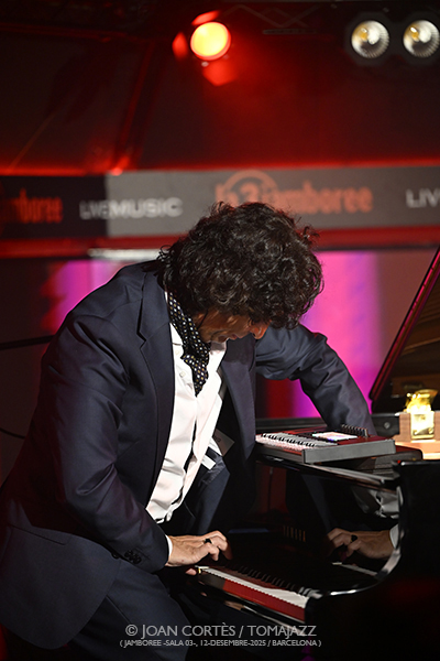 Diego Amador “Ébano & Marfil” (Jamboree-03, 2025-12-12 / Barcelona) Por Joan Cortès [Flamencuras AKA INSTANTZZ AKA Galería fotográfica AKA Fotoblog de jazz, impro… y algo más] - Tomajazz