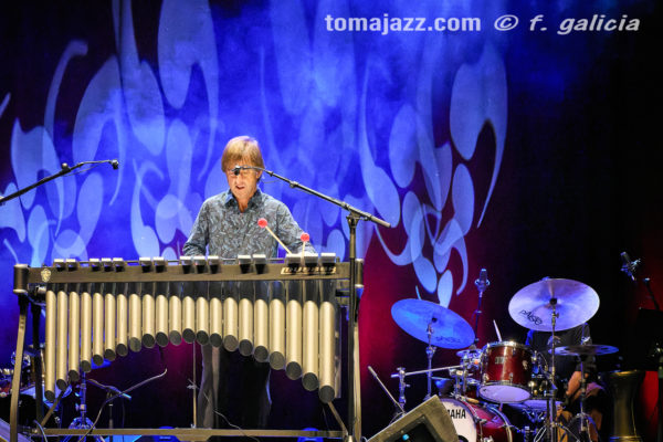 Marc Miralta «Flamenco vibes» (Auditorio La Colina, Sabiñánigo, Huesca. 2026-02-13) Por Fabio Galicia [INSTANTZZ AKA Galería fotográfica AKA Fotoblog de jazz, impro… y algo más] - Tomajazz - Marc Miralta «Flamenco vibes» actuó en el Auditorio La Colina de Sabiñánigo, en Huesca el 13 de febrero de 2026. Fabio Galicia lo retrata en INSTANTZZ. Actuaron Marc Miralta, Pedro Javier González, Manel Fortià, Shayan Fathi 