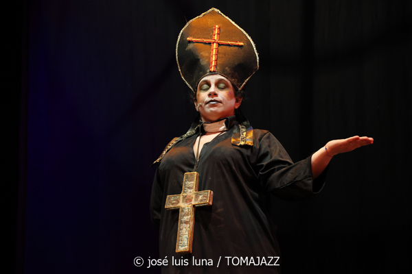 Òpera dels tres Cèntims (Teatre Xesc Forteza, Palma. 2026-03-15) Por José Luis Luna Rocafort [INSTANTZZ AKA Galería fotográfica AKA Fotoblog de jazz, impro… y algo más] - Tomajazz - Òpera dels tres Cèntims se representó en Teatre Xesc Forteza de Palma, el 15 de marzo de 2026. José Luis Luna Rocafort lo retrata en INSTANTZZ AKA Galería fotográfica AKA Fotoblog de jazz, impro… y algo más]
