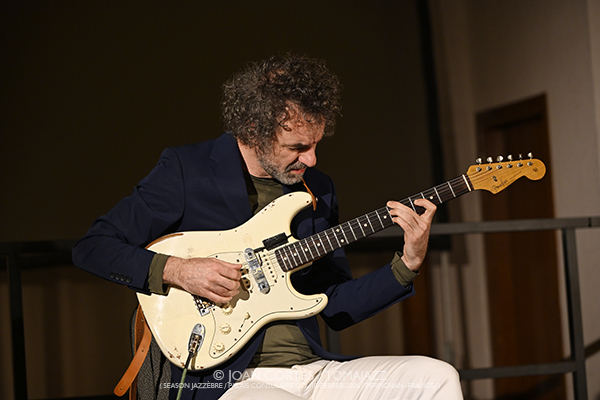 Francesco Bearzatti & Federico Casagrande (Season Jazzèbre / Palais Consulaire CCI, 2026-02-10 / Perpignan -France-) Por Joan Cortès [INSTANTZZ AKA Galería fotográfica AKA Fotoblog de jazz, impro… y algo más] - Tomajazz - Francesco Bearzatti & Federico Casagrande actuaron en Season Jazzèbre en Perpignan, Francia, el 10 de febrero de 202/ Palais Consulaire CCI, 2026-02-10 / Perpignan -France-) Por Joan Cortès [INSTANTZZ