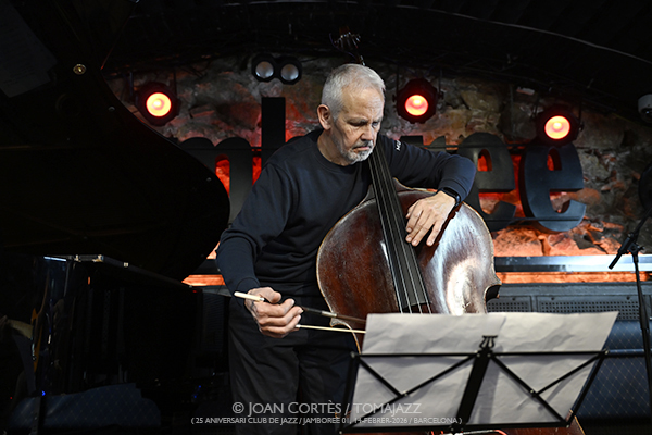 Juanma Trujillo & Baldo Martínez (25 aniversario Club de Jazz / Jamboree-01, 2026-02-14 / Barcelona) [I] Por Joan Cortès [INSTANTZZ AKA Galería fotográfica AKA Fotoblog de jazz, impro… y algo más] - Tomajazz - Juanma Trujillo & Baldo Martínez actuaron en Jamboree en el 25 aniversario de Club de Jazz. Joan Cortès lo retrata en INSTANTZZ