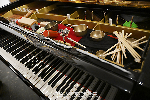 Jordina Millà & Vasco Trilla (Cicle Piano / Museu de Lleida, 2026-02-06 / Barcelona) Por Joan Cortès [INSTANTZZ AKA Galería fotográfica AKA Fotoblog de jazz, impro… y algo más] - Tomajazz - Jordina Millà & Vasco Trilla actuaron en el Cicle Piano en el Museu de Lleida, el 6 de febrero de 2026-02-06 / Barcelona) Por Joan Cortès [INSTANTZZ