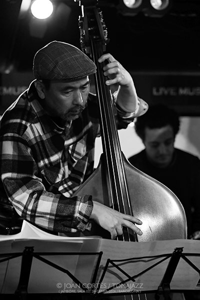Natsuko Sugao NS Big Band “Impermanencia de los asuntos” (Jamboree-3, 2026-01-24 / Barcelona) Por Joan Cortès [INSTANTZZ AKA Galería fotográfica AKA Fotoblog de jazz, impro… y algo más] - Tomajazz - Natsuko Sugao NS Big Band “Impermanencia de los asuntos” actuó en Jamboree de Barcelona el 24 de enero de 2026. Joan Cortès lo retrata en INSTANTZZ. Con