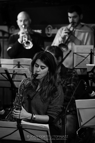 Natsuko Sugao NS Big Band “Impermanencia de los asuntos” (Jamboree-3, 2026-01-24 / Barcelona) Por Joan Cortès [INSTANTZZ AKA Galería fotográfica AKA Fotoblog de jazz, impro… y algo más] - Tomajazz - Natsuko Sugao NS Big Band “Impermanencia de los asuntos” actuó en Jamboree de Barcelona el 24 de enero de 2026. Joan Cortès lo retrata en INSTANTZZ. Con