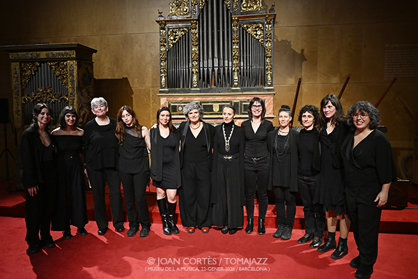 Veus Lliures “Relat” (Cicle Guitarres / Museu de la Música, 2026-01-15 / Barcelona) Por Joan Cortès [INSTANTZZ AKA Galería fotográfica AKA Fotoblog de jazz, impro… y algo más] - Tomajazz - Veus Lliures “Relat” actuó en el Cicle Guitarres del Museu de la Música de Barcelona, el 15 de enero de 2026. Joan Cortès lo retrata en INSTANTZZ