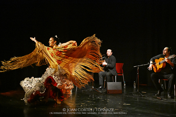 Lucía La Bronce (El Dorado sfb / Centre Cívic Parc Sandaru, 2026-01-29 / Barcelona) Por Joan Cortès [Flamencuras AKA INSTANTZZ AKA Galería fotográfica AKA Fotoblog de jazz, impro… y algo más] - Tomajazz - Lucía La Bronce actuó en El Dorado sfb de Barcelona, el 19 de enero de 2025. Joan Cortès la retrata en las Flamencuras de INSTANTZZ. Actuaron Lucía La Bronce, Manuel Pajares, Daniel Mejía “El Carqui”