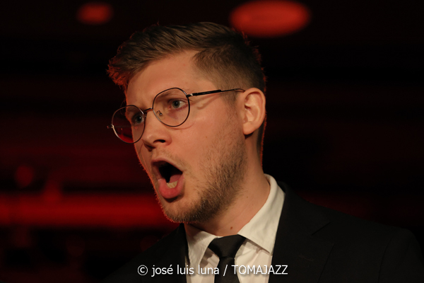 Ringmasters (Caixaforum Palma. 2026-04-14) Por José Luis Luna Rocafort [INSTANTZZ AKA Galería fotográfica AKA Fotoblog de jazz, impro… y algo más] - Tomajazz - Ringmasters actuó en Caixaforum Palma, el 14 de abril de 2026. José Luis Luna Rocafort retrata el concierto en INSTANTZZ. Con Jakob Stenberg, Víctor Nilsson, Didier Linder