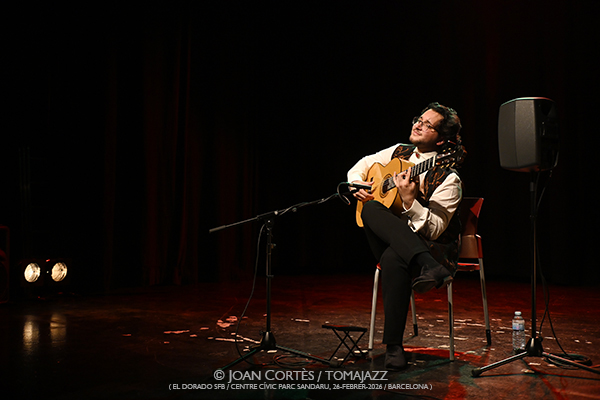 David de Arahal “Avenida de los Cisnes” (El Dorado sfb / CCPS, 2026-02-26 / Barcelona) Por Joan Cortès [Flamencuras AKA INSTANTZZ AKA Galería fotográfica AKA Fotoblog de jazz, impro… y algo más] - Tomajazz - David de Arahal “Avenida de los Cisnes” actuó en El Dorado sfb, Barcelona, el 26 de febrero de 2026. Joan Cortès lo retrata en las Flamencuras de INSTANTZZ