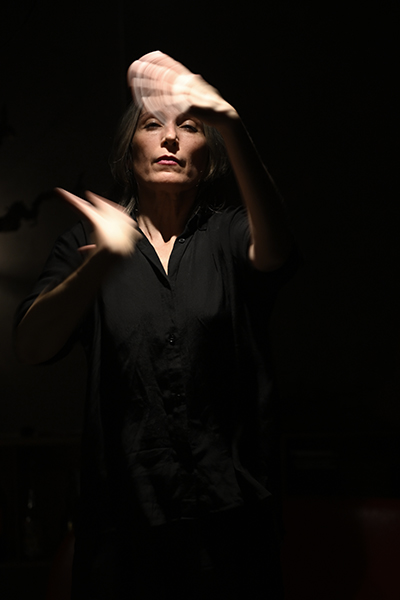 Constanza Brncic & Nuno Rebelo (CIMIC-2026 / Can Batet, 2026-03-14 / Olot -Girona-) [III] Por Joan Cortès [INSTANTZZ AKA Galería fotográfica AKA Fotoblog de jazz, impro… y algo más] - Tomajazz - Constanza Brncic & Nuno Rebelo actuaron en CIMIC-2026 en Olot, Girona, el 14 de marzo de 2016. Joan Cortès lo retrata en INSTANTZZ