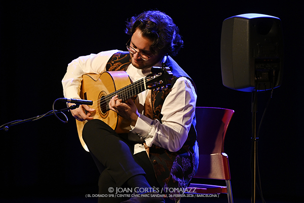 David de Arahal “Avenida de los Cisnes” (El Dorado sfb / CCPS, 2026-02-26 / Barcelona) Por Joan Cortès [Flamencuras AKA INSTANTZZ AKA Galería fotográfica AKA Fotoblog de jazz, impro… y algo más] - Tomajazz - David de Arahal “Avenida de los Cisnes” actuó en El Dorado sfb, Barcelona, el 26 de febrero de 2026. Joan Cortès lo retrata en las Flamencuras de INSTANTZZ