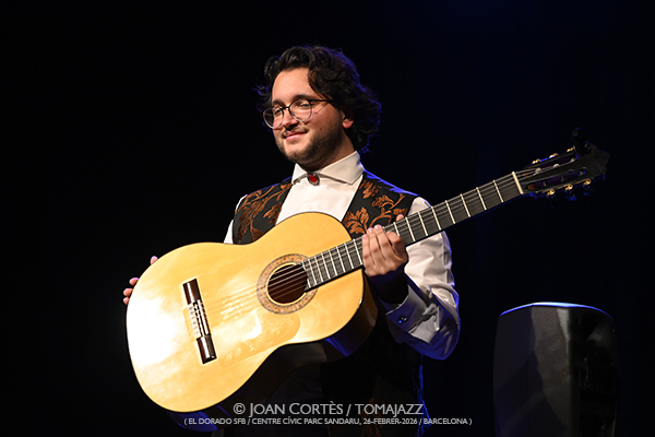 David de Arahal “Avenida de los Cisnes” (El Dorado sfb / CCPS, 2026-02-26 / Barcelona) Por Joan Cortès [Flamencuras AKA INSTANTZZ AKA Galería fotográfica AKA Fotoblog de jazz, impro… y algo más] - Tomajazz - David de Arahal “Avenida de los Cisnes” actuó en El Dorado sfb, Barcelona, el 26 de febrero de 2026. Joan Cortès lo retrata en las Flamencuras de INSTANTZZ