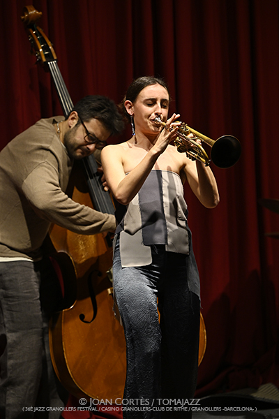 Alba Careta Group “Panical” (36è Jazz Granollers Festival / Casino, 2026-02-27 / Granollers -Barcelona-) [II] Por Joan Cortès [INSTANTZZ AKA Galería fotográfica AKA Fotoblog de jazz, impro… y algo más] - Tomajazz - Alba Careta Group “Panical” actuó en el 36è Jazz Granollers Festival, el 27 de febrero de 2026. Joan Cortès lo retrata en INSTANTZZ. Alba Careta Group “Panical” son Alba Careta, Lucas Martínez, Roger Santacana, Giuseppe Campisi, Jordi Pallarés 