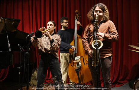 Alba Careta Group “Panical” (36è Jazz Granollers Festival / Casino, 2026-02-27 / Granollers -Barcelona-) [II] Por Joan Cortès [INSTANTZZ AKA Galería fotográfica AKA Fotoblog de jazz, impro… y algo más] - Tomajazz - Alba Careta Group “Panical” actuó en el 36è Jazz Granollers Festival, el 27 de febrero de 2026. Joan Cortès lo retrata en INSTANTZZ. Alba Careta Group “Panical” son Alba Careta, Lucas Martínez, Roger Santacana, Giuseppe Campisi, Jordi Pallarés