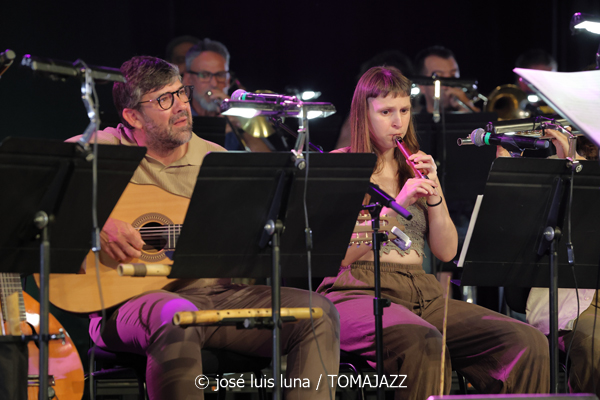 Huialfàs Ensemble (Teatre Principal de Palma. 2026-05-03) Por José Luis Luna Rocafort [INSTANTZZ AKA Galería fotográfica AKA Fotoblog de jazz, impro… y algo más] - Tomajazz - Huialfàs Ensemble actuó en el Teatre Principal de Palma, el 3 de mayo de 2026. José Luis Luna Rocafort lo retrata en INSTANTZZ