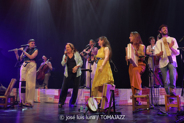 Pitxorines (Cranc Festival. Teatre Principal Palma. 2026-05-08) Por José Luis Luna Rocafort [INSTANTZZ AKA Galería fotográfica AKA Fotoblog de jazz, impro… y algo más] - Tomajazz - Pitxorines actuó en Cranc Festival en Palma, el 8 de mayo de 2026. José Luis Luna Rocafort lo retrata en INSTANTZZ