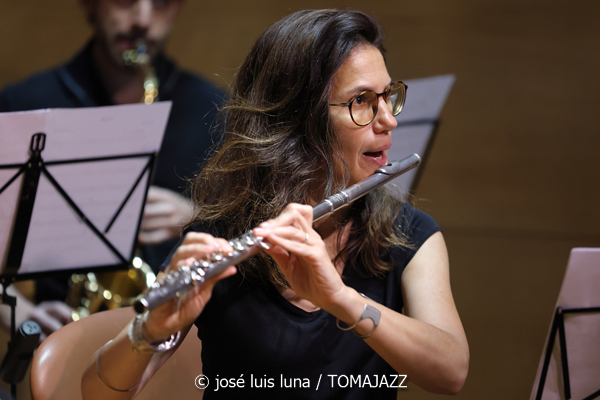 Tocabemolls Jazz Band (Día Internacional del Jazz Mallorca. Fundació Joan Miró Palma. 2026-04-30) Por José Luis Luna Rocafort [INSTANTZZ AKA Galería fotográfica AKA Fotoblog de jazz, impro… y algo más] - Tomajazz - Tocabemolls Jazz Band actuó en el Día Internacional del Jazz Mallorca 2026 en la Fundació Joan Miró Palma, el 30 de abril de 2026. José Luis Luna Rocafort lo retrata en INSTANTZZ