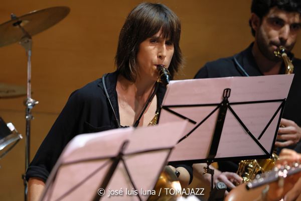 Tocabemolls Jazz Band (Día Internacional del Jazz Mallorca. Fundació Joan Miró Palma. 2026-04-30) Por José Luis Luna Rocafort [INSTANTZZ AKA Galería fotográfica AKA Fotoblog de jazz, impro… y algo más] - Tomajazz - Tocabemolls Jazz Band actuó en el Día Internacional del Jazz Mallorca 2026 en la Fundació Joan Miró Palma, el 30 de abril de 2026. José Luis Luna Rocafort lo retrata en INSTANTZZ