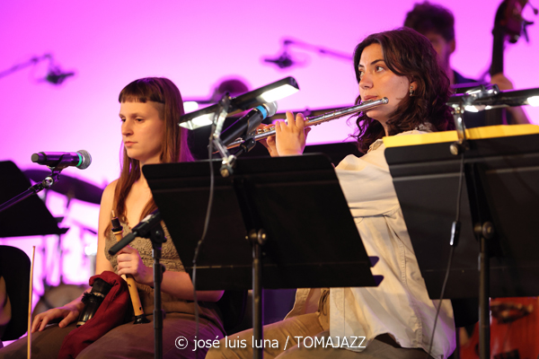 Huialfàs Ensemble (Teatre Principal de Palma. 2026-05-03) Por José Luis Luna Rocafort [INSTANTZZ AKA Galería fotográfica AKA Fotoblog de jazz, impro… y algo más] - Tomajazz - Huialfàs Ensemble actuó en el Teatre Principal de Palma, el 3 de mayo de 2026. José Luis Luna Rocafort lo retrata en INSTANTZZ